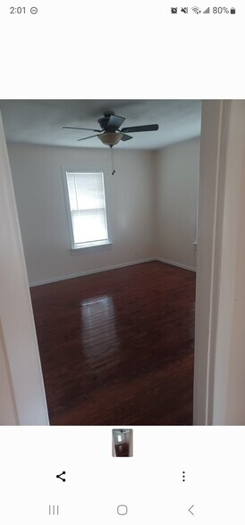 Building Photo - 512 Florence St