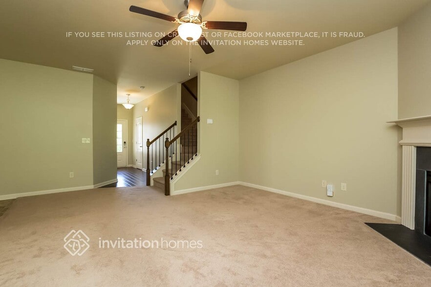 Building Photo - 436 Grenier Terrace NE