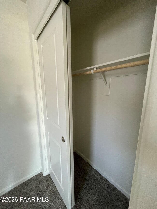 Building Photo - 1118 Helsing Rd