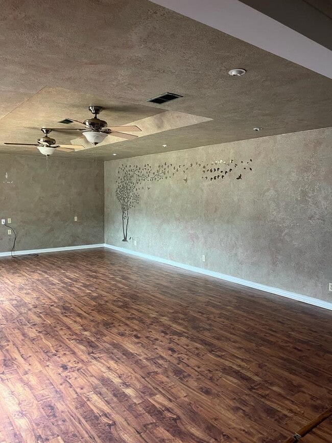 Building Photo - 303N 34th