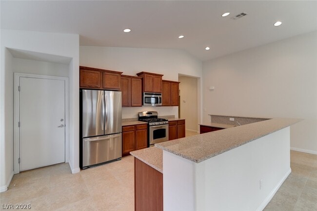 Building Photo - 6117 Riverwalk Falls St