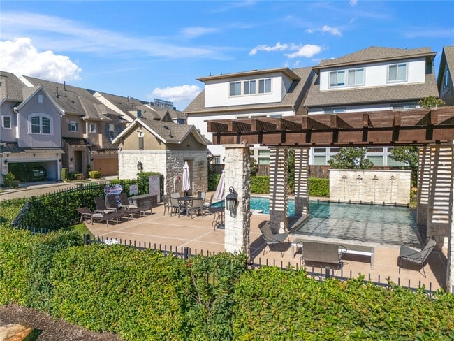 Building Photo - 6759 Highclere Manor Ln