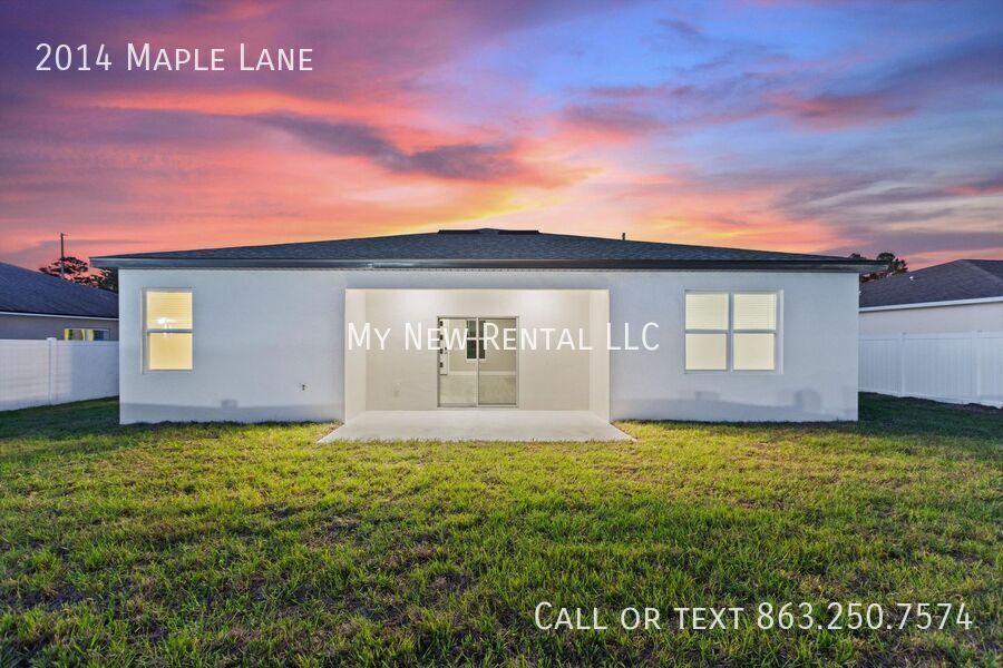 Building Photo - 2014 Maple Ln