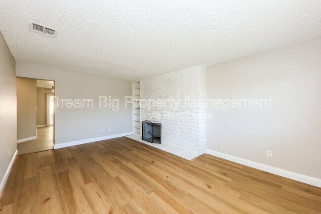 Building Photo - 3661 Wilbur St