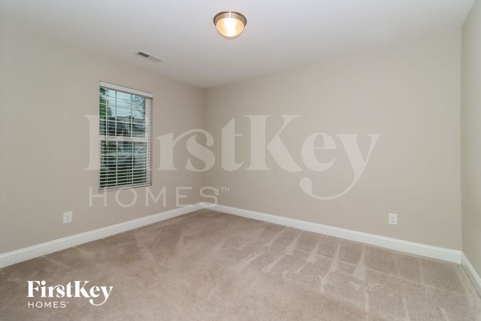 Building Photo - 2065 Samantha Dr