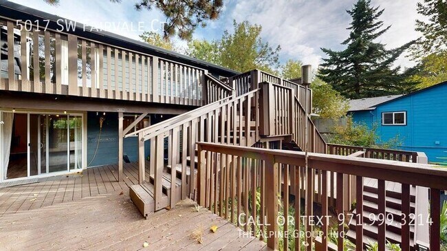 Building Photo - 5017 SW Fairvale Ct