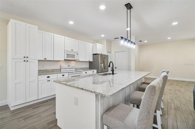 Building Photo - 3311 Stonebridge Trail