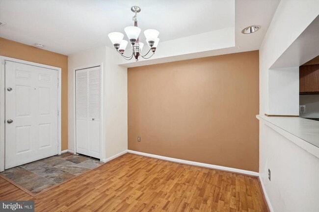 Building Photo - 6084 Netherton St