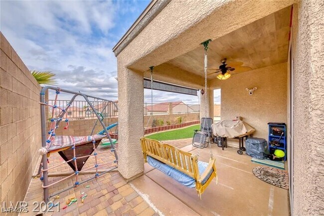 Building Photo - 2533 Libberton St