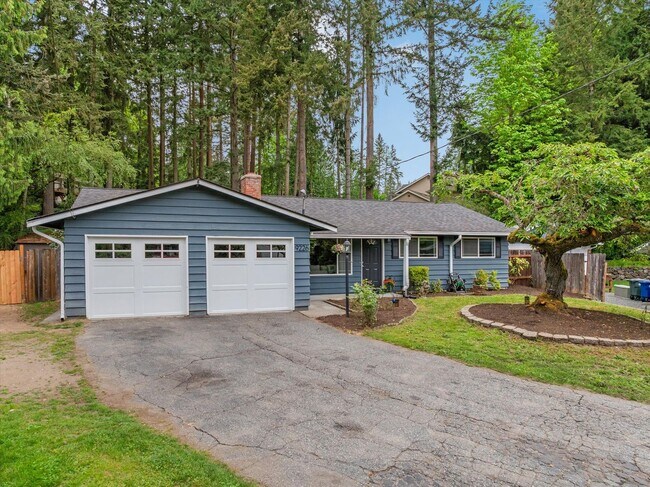 Building Photo - Remodeled Rambler with 2/Car garage, RV Parking and an Impressive Back Yard!!!!!