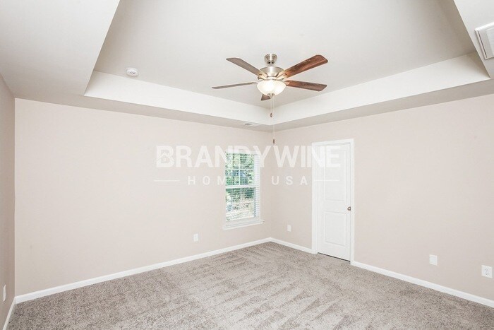 Building Photo - 506 Glenmanor Dr