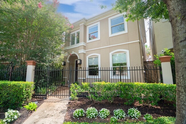 Primary Photo - 5512 Val Verde St
