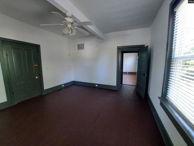 Building Photo - 3805 Lamar St