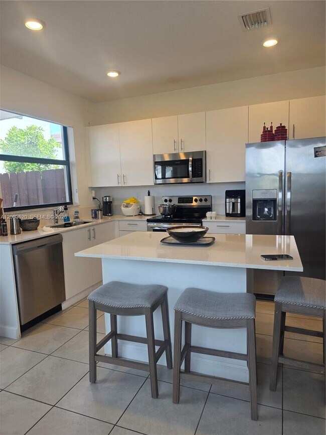 Building Photo - 23231 SW 129th Path