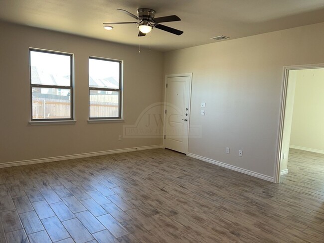 Building Photo - 5102 Rose Petal Ct