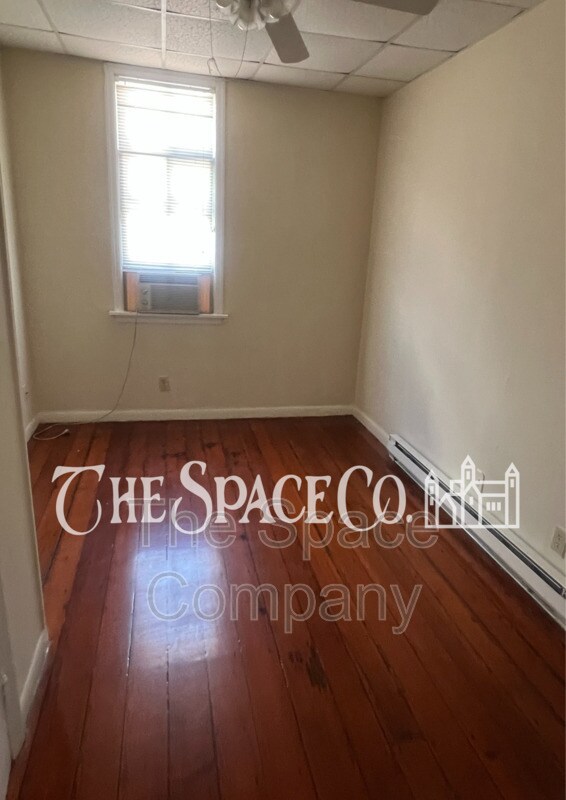 Building Photo - 49 Chapel St