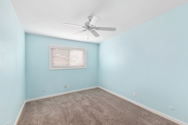Building Photo - Charming Haven for Rent: Your Ideal Home A...