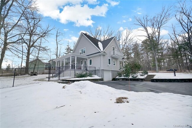 Building Photo - 99 Summit Ave