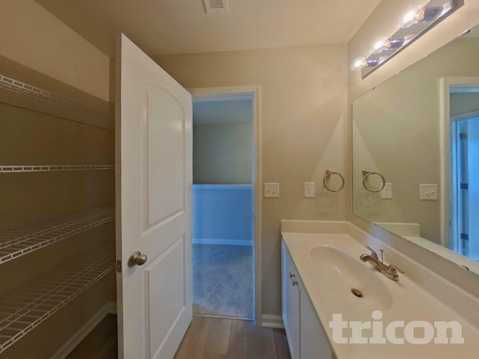 Building Photo - 631 Buckskin Rd