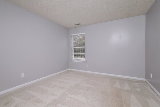 Building Photo - 8108 Inverbrass Ct