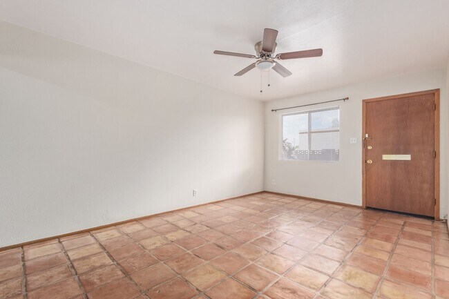 Building Photo - 7153 N 57th Dr