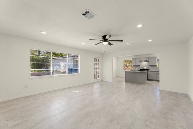 Building Photo - 22019 Kenchester Dr