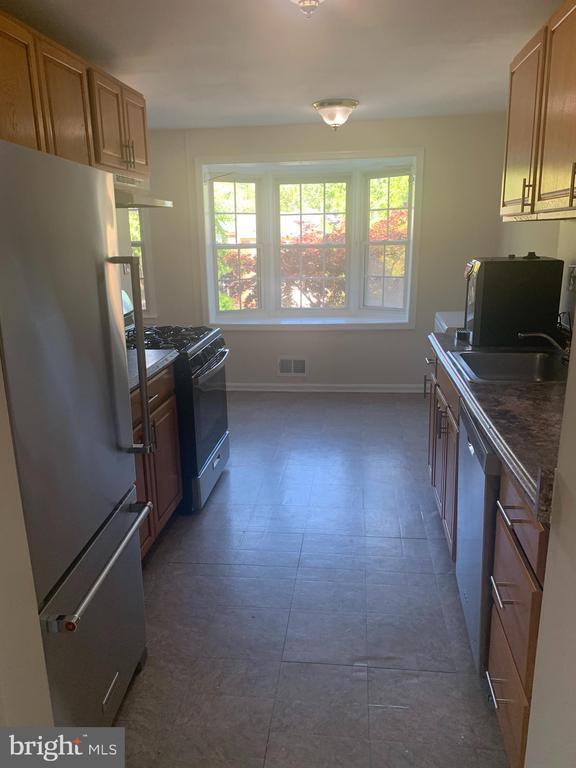 Building Photo - 13131 Putnam Cir