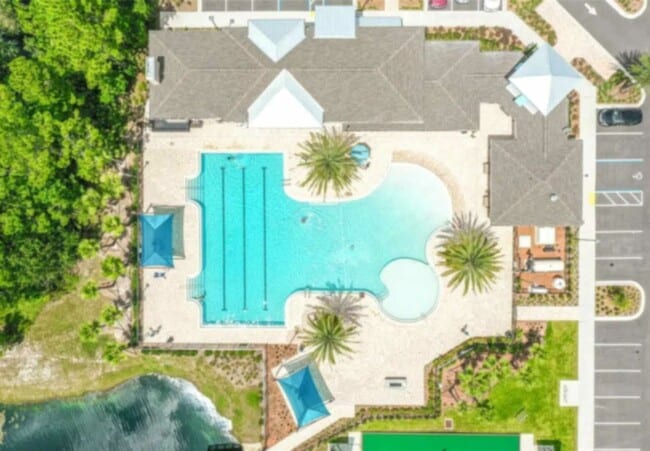 Building Photo - 3 Pinnacle Pl