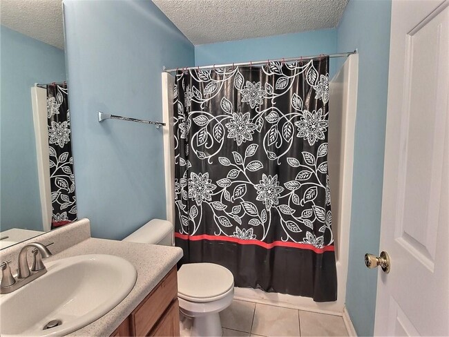 Building Photo - 1734 Spring Hill Cove
