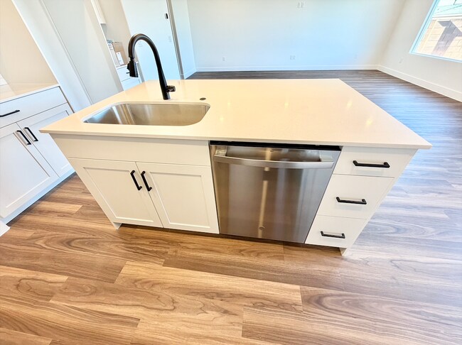 Building Photo - 4135 El Capitan Wy