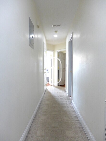 Building Photo - 22 S Huntington Ave