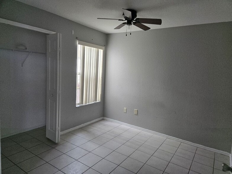 Building Photo - 2319 Prime Cir