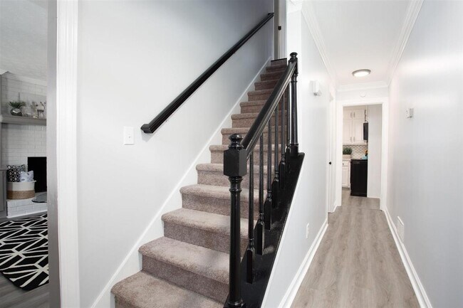 Building Photo - 5735 Manassas Run