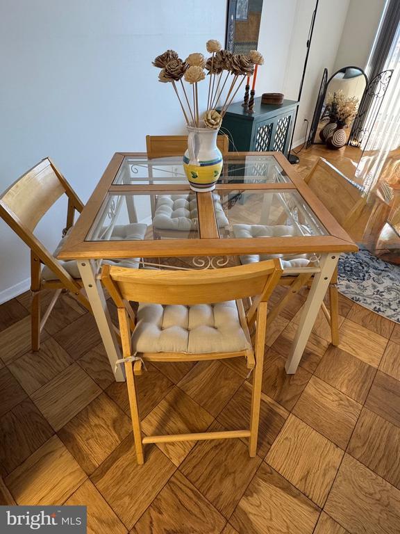 Building Photo - 5225 Pooks Hill Rd