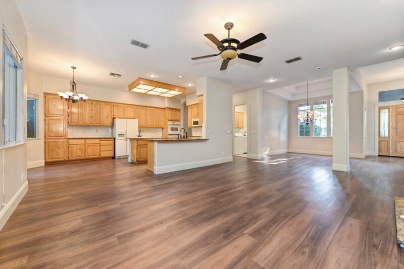 Building Photo - 1714 Dashwood Dr