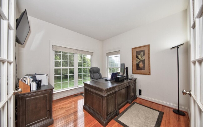 Building Photo - 15806 Copper Beech Dr