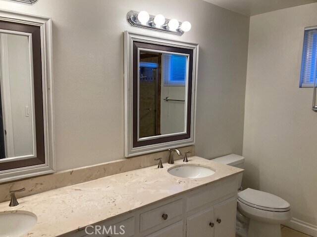 Building Photo - 25042 Armagosa Dr