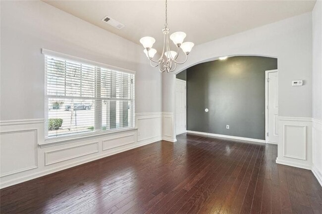 Building Photo - 6331 Salinger Ct