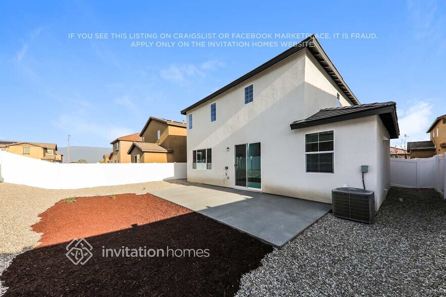 Building Photo - 2454 Gunner Ridge Way