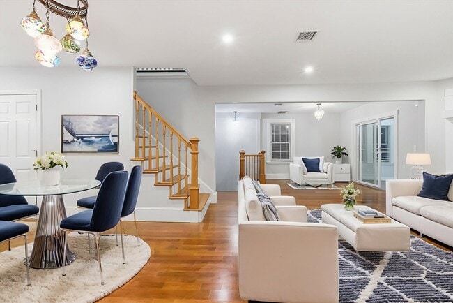 Building Photo - 318 Concord Ave