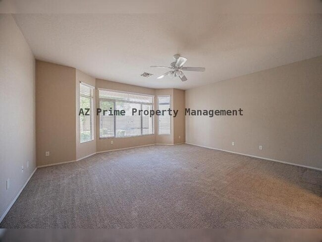 Building Photo - 522 N Kimberlee Way