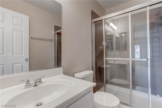 Building Photo - 1636 Coyote Run Dr