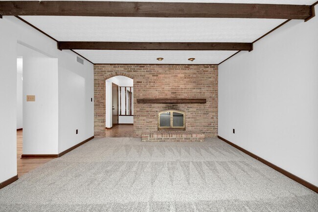 Building Photo - 9183 Indian Mound Ct NW