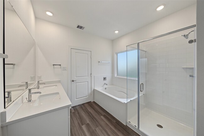 Building Photo - 31415 Joshua Knl Ln