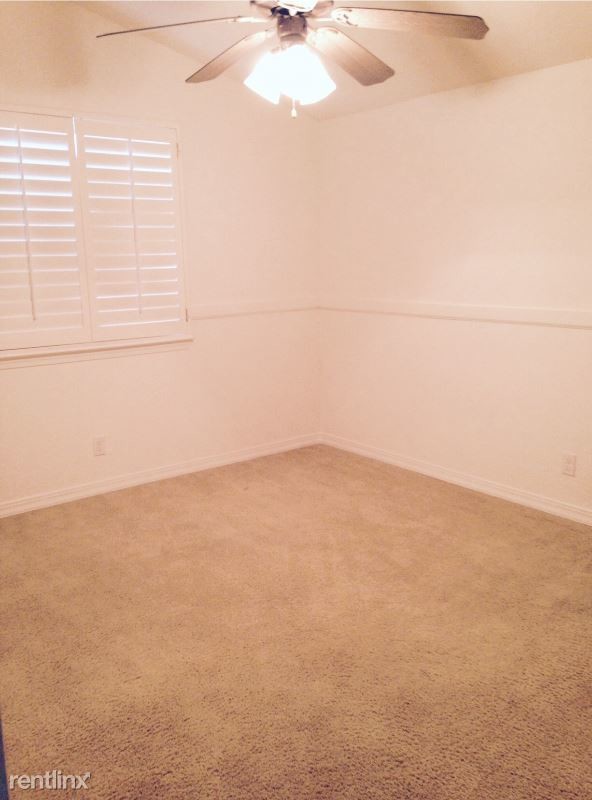 Building Photo - 4 br, 2.5 bath House - 1316 Olga Mapula Dr