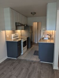 Building Photo - 3750 Harrison St