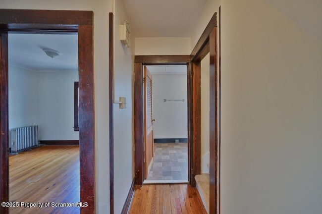 Building Photo - 1025 Ridge Ave