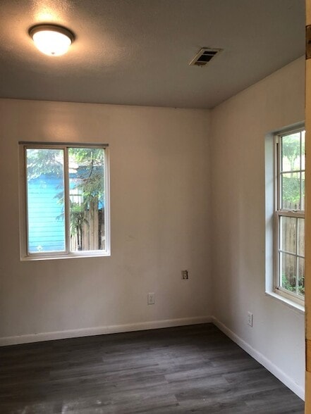 Building Photo - 1211 Randolph St