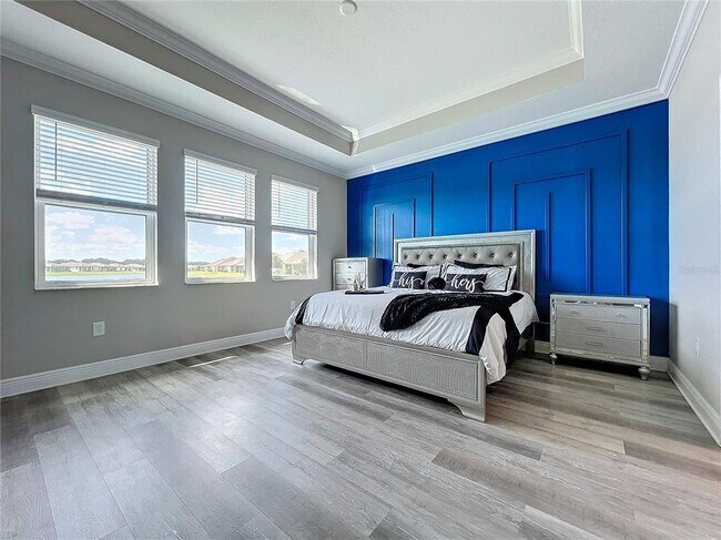 Building Photo - 5559 Trevesta Pl