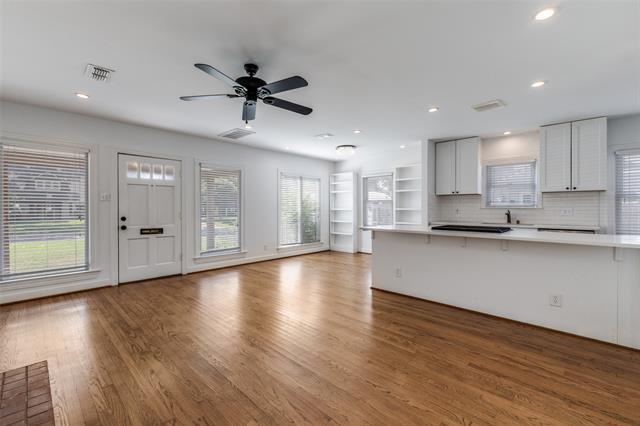 Building Photo - 9419 Biscayne Blvd